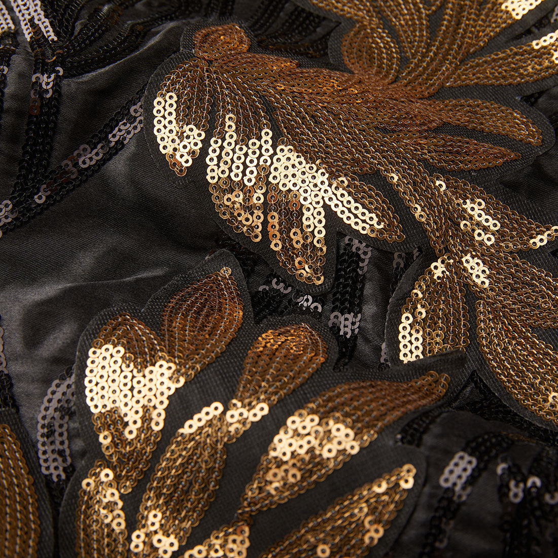 Men's 2 Pieces Sequin Golden Leaves Embroidery Slim Fit Tuxedo