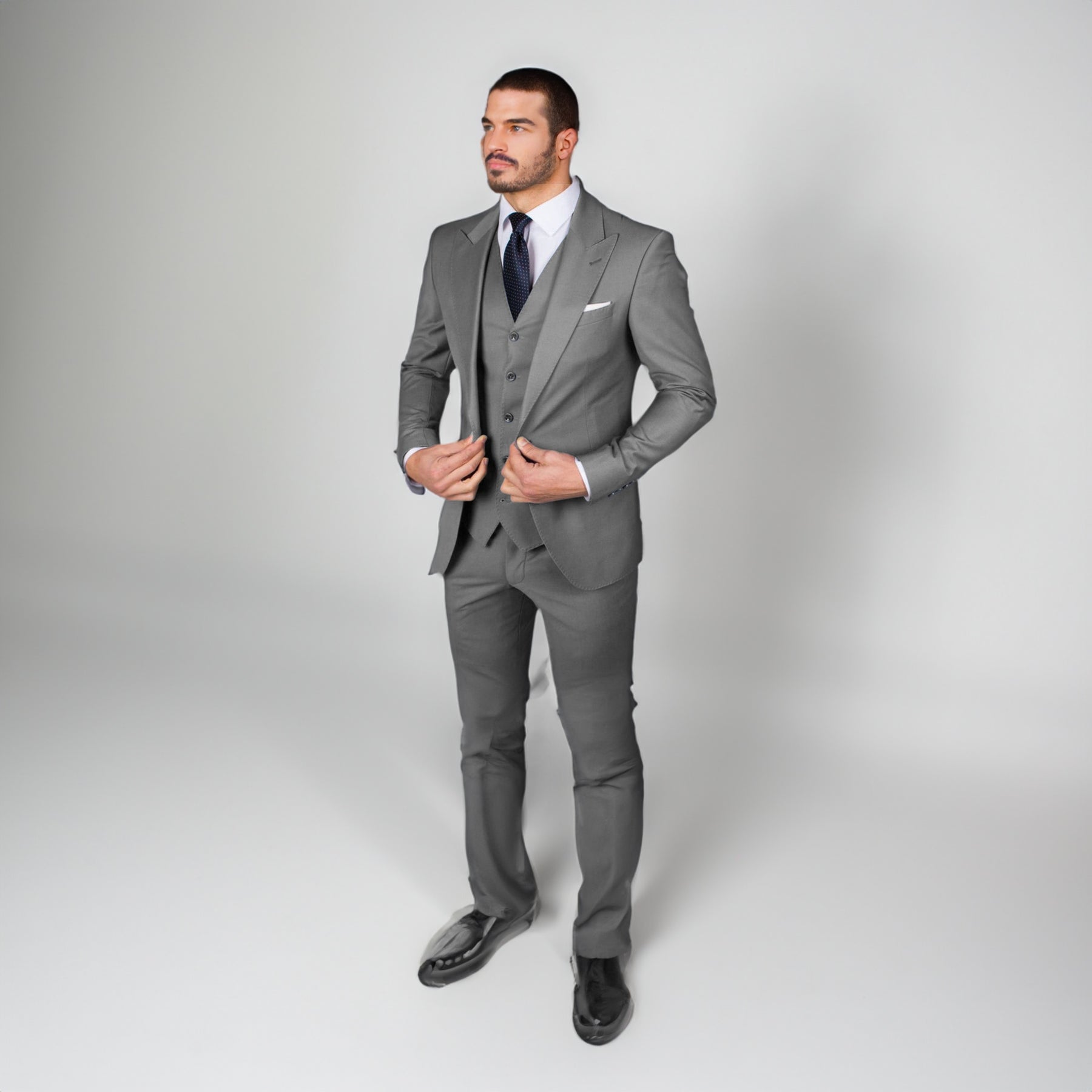 Business Men's 3 Pieces Mens Suit Peak Lapel Solid Tuxedos