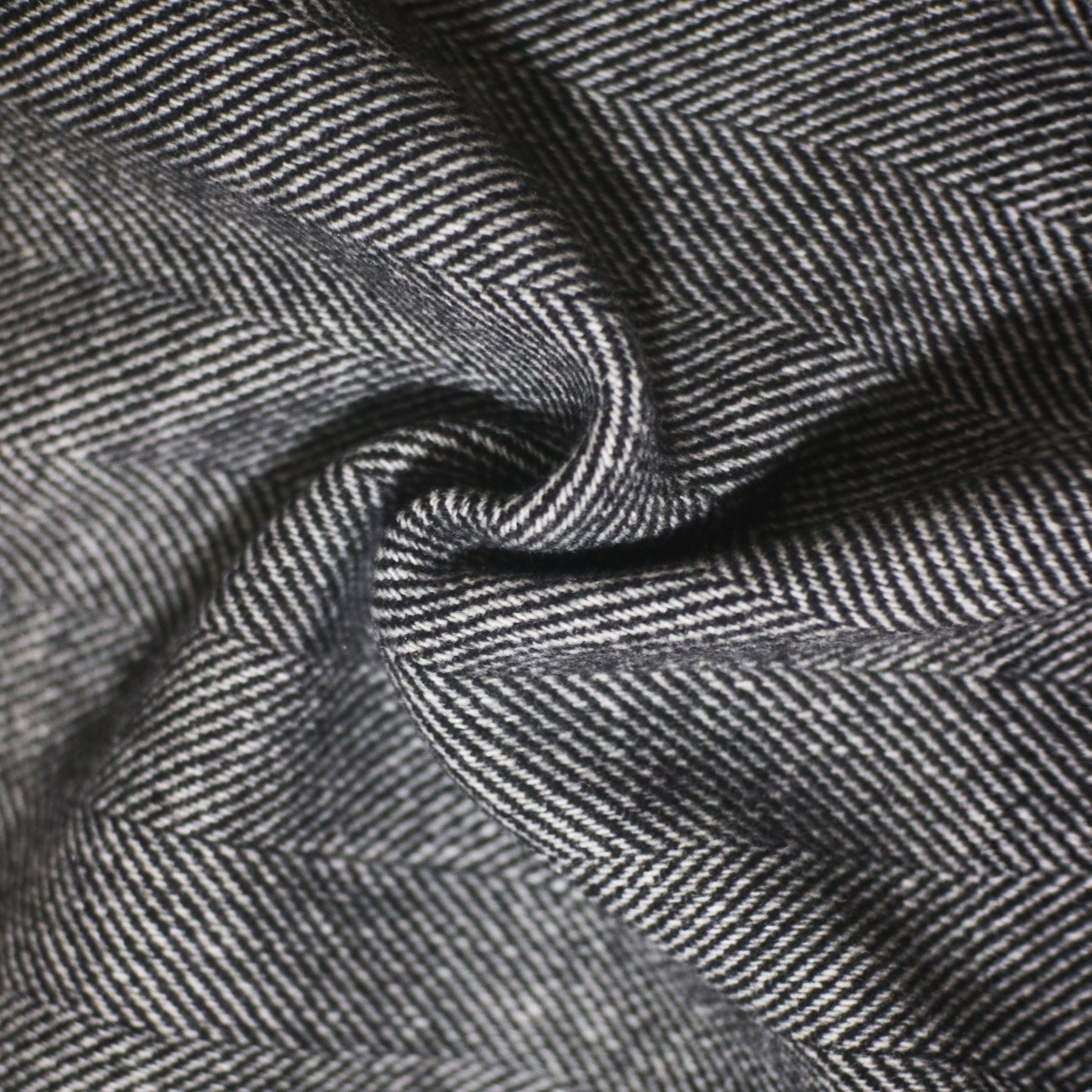 Men's Vintage Tweed Herringbone Double Breasted Long Overcoat
