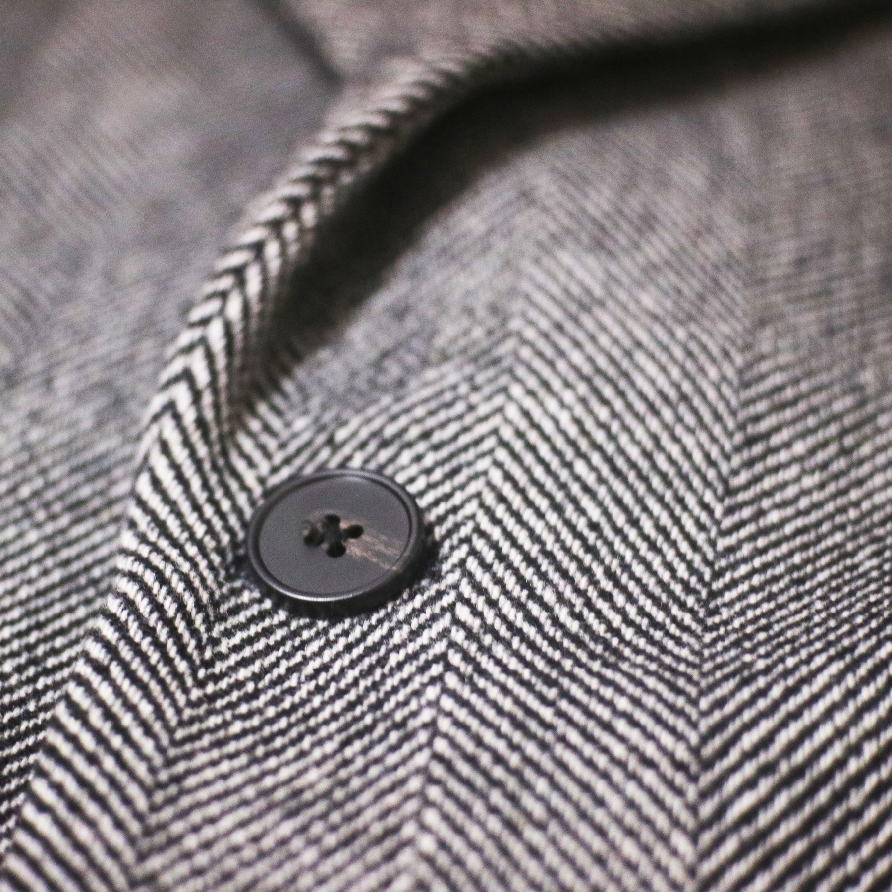Men's Vintage Tweed Herringbone Double Breasted Long Overcoat