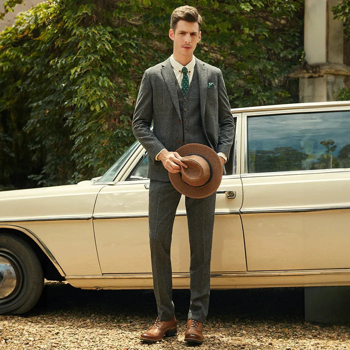 Exploring Vintage Charm: The Allure of Men's Casual Vintage Tweed Suits